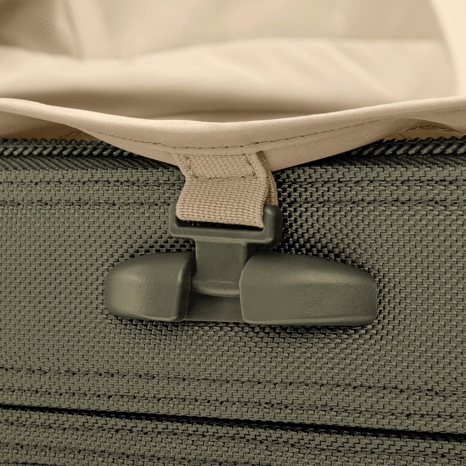 Global 21" Expandable Carry-On Luggage with Spinner Wheels