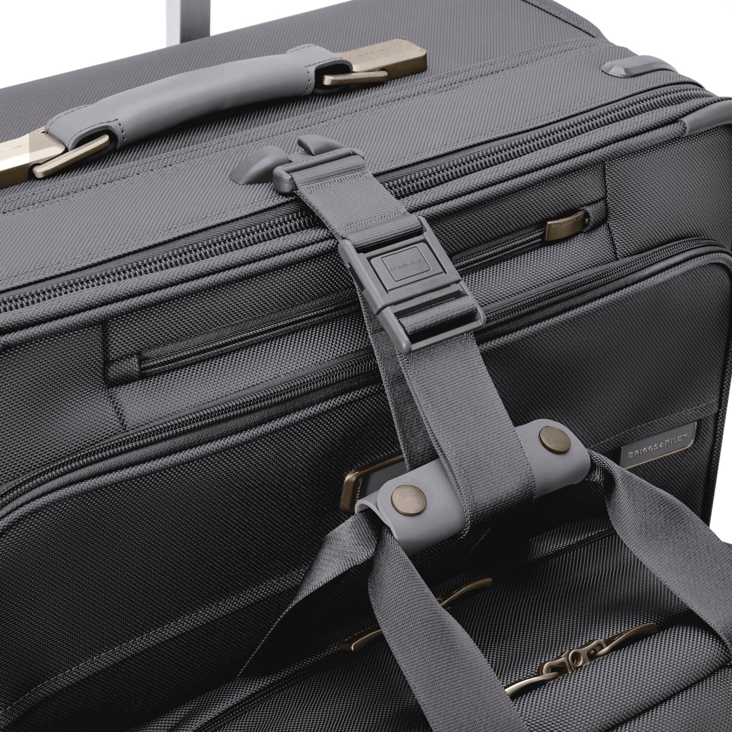 Global 21" Expandable Carry-On Luggage with Spinner Wheels
